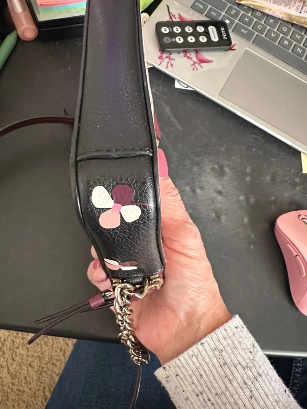 Kate Spade Cute Pink Crossbody Bag with Floral Pup Applique - Picture 3 of 6
